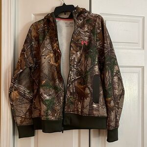 Under armor ladies camo sweatshirt